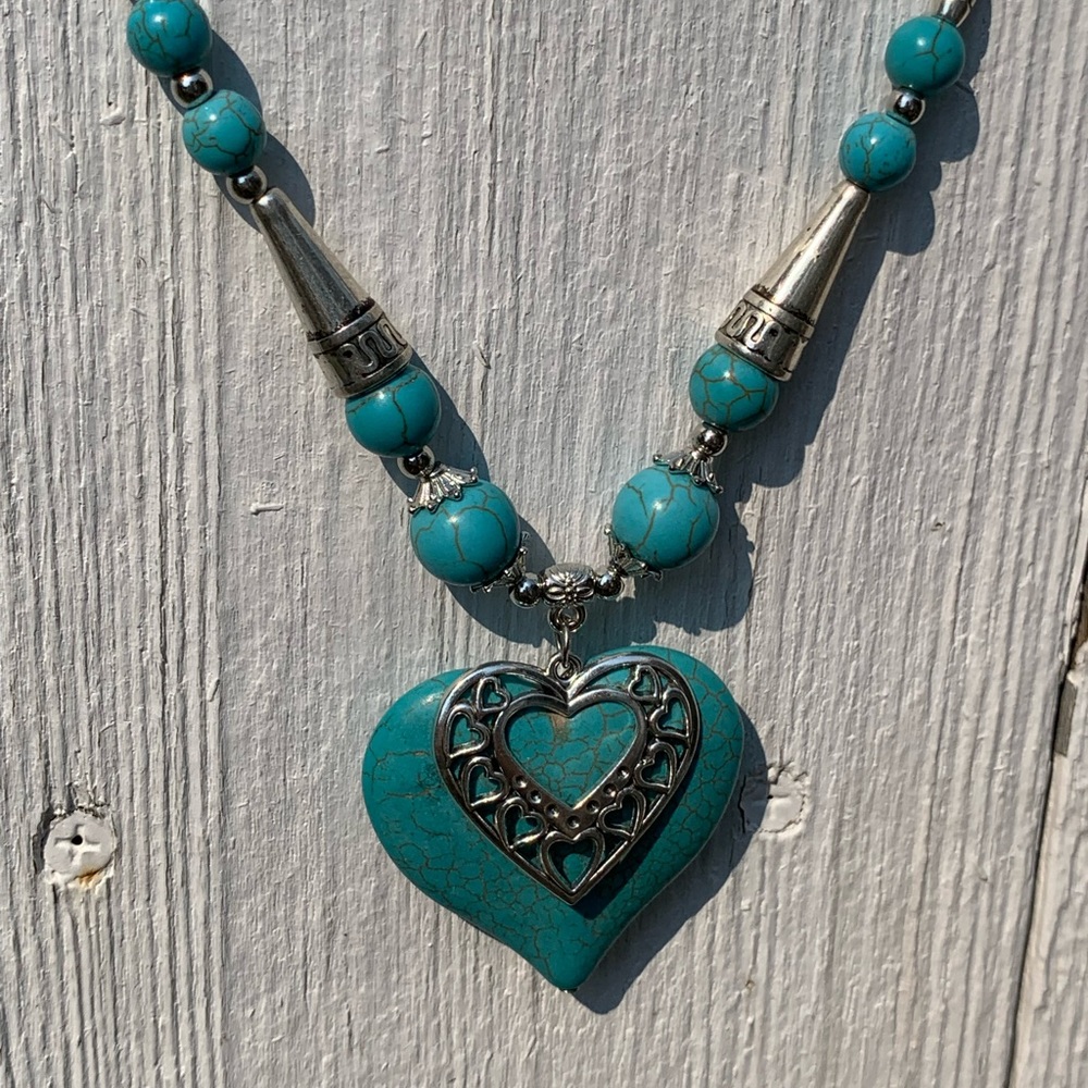 Turquoise Heart 💙 Choker Necklace